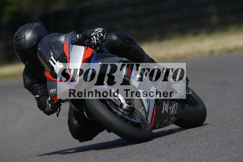 Archiv-2023/28 05.06.2023 Moto Club Anneau du Rhin/rouge-expert/1